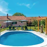 Holiday home Awesome In