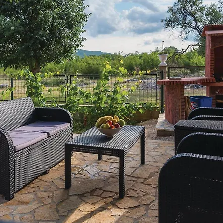 Tatil Evi Lovely In