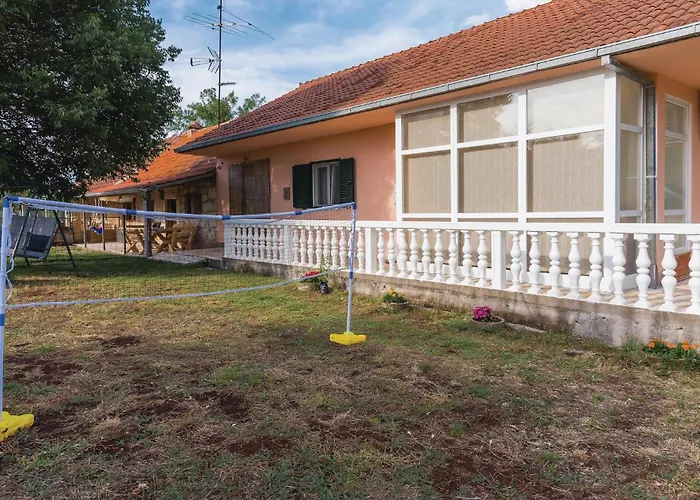 בית נופש Awesome In *